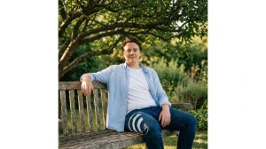 15 Trending Google Gemini AI Photo Editing Prompts for Men to Generate Ultra-Realistic Portraits 15 Trending Google Gemini AI Photo Editing Prompts for Men to Generate Ultra-Realistic Portraits image